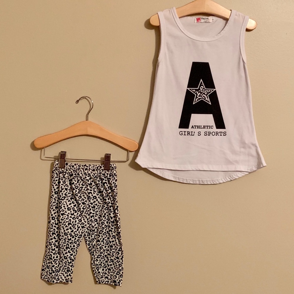 Vogue..Girl’s Size 5 Black/white Tank/Leggings Set